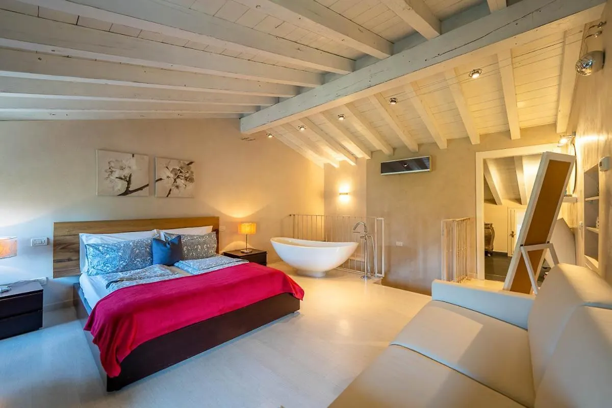 Bed & Breakfast Romantic B&B Il Piccolo Paradiso San Felice del Benaco