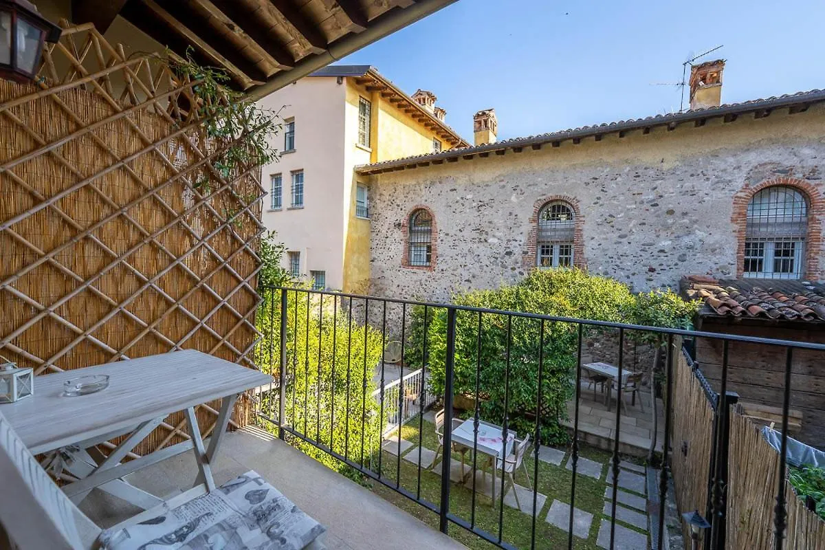 Frühstückspension Romantic B&B Il Piccolo Paradiso San Felice del Benaco Italien